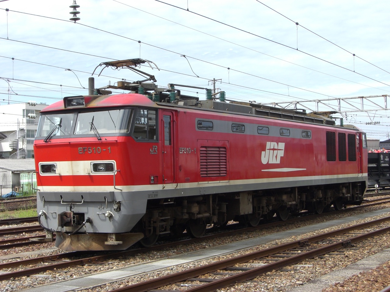 JR貨物 EF510形（ECO-POWER レッドサンダー）