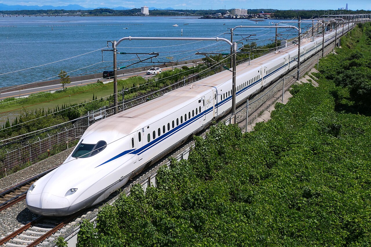 N700S系新幹線